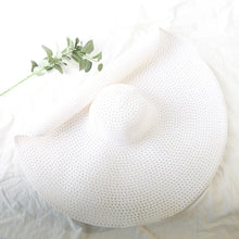 Oversized Foldable Straw Sun Hat