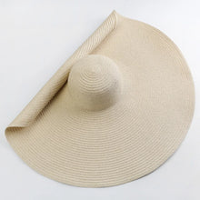 Oversized Foldable Straw Sun Hat