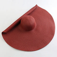 Oversized Foldable Straw Sun Hat