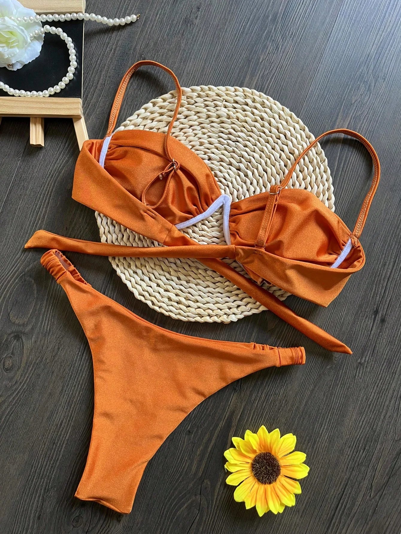 Flower V Wire Bikini Set