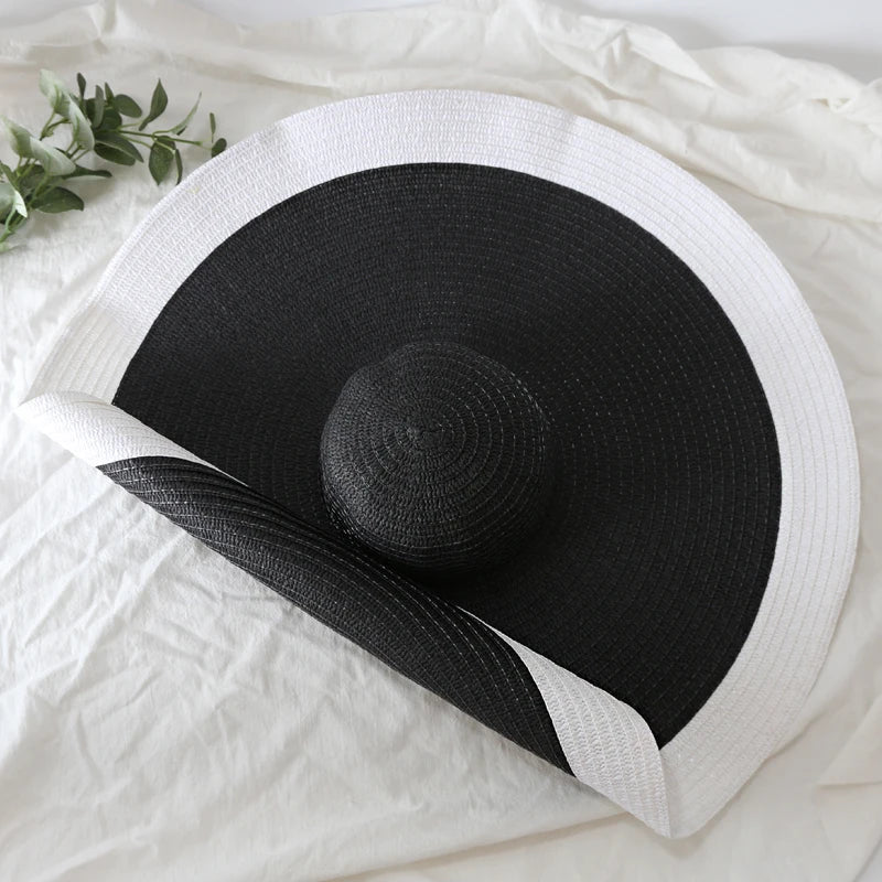 Oversized Foldable Straw Sun Hat