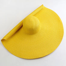 Oversized Foldable Straw Sun Hat